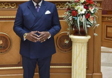 𝐂𝐨𝐧𝐬𝐭𝐲 𝐄𝐤𝐚 𝐧𝐨𝐮𝐬 𝐚 𝐪𝐮𝐢𝐭𝐭𝐞́𝐬